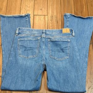 American Eagle Outfitters  Kick Boot Jean Size 8 Regular